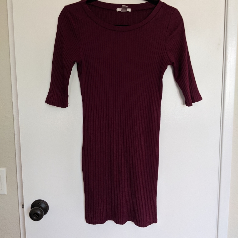 Burgundy Ribbed Bodycon Dress - Size Medium
